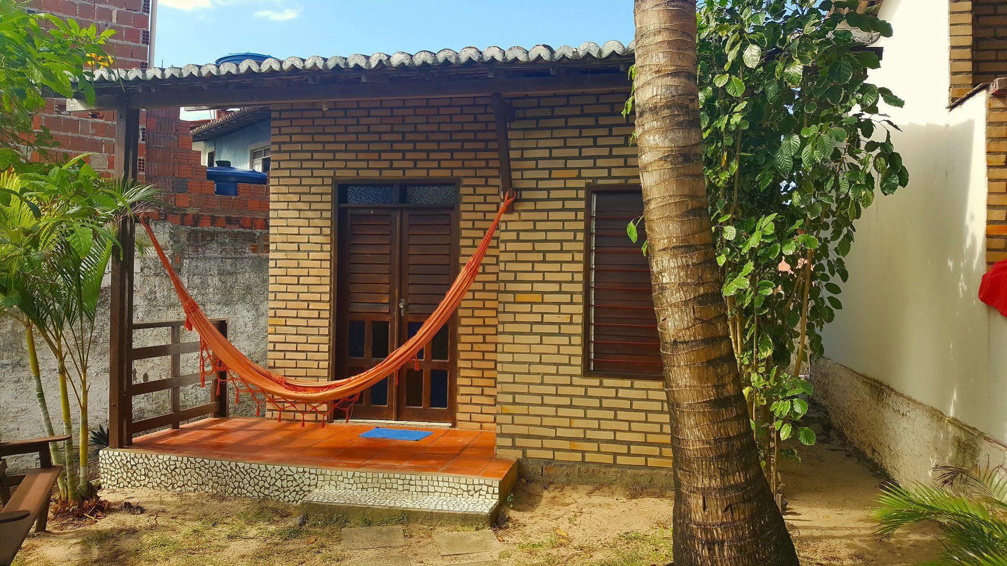 Media Veronica Hostel Suites Pipa Ares Bagian luar foto